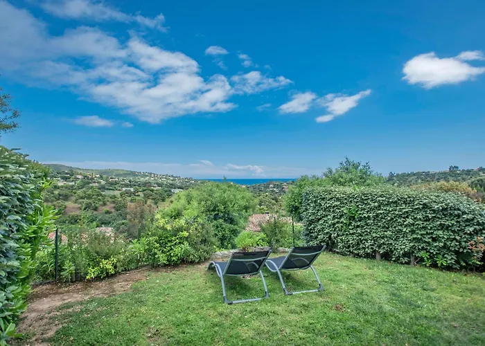 Nyaraló Les Collines